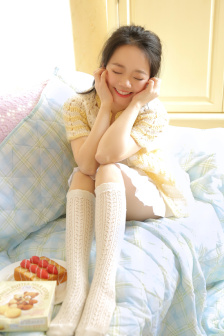 李美琪三级无删减版